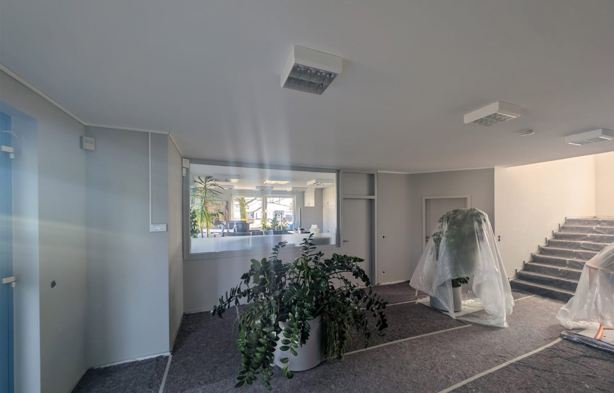 Professionelle Malerarbeiten für Innenräume und Fassaden – Renovierung und Schutz in einem.